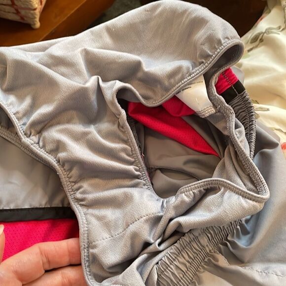 Nike gray polyester Dri Fit running shorts with pink trim - Picture 7 of 7